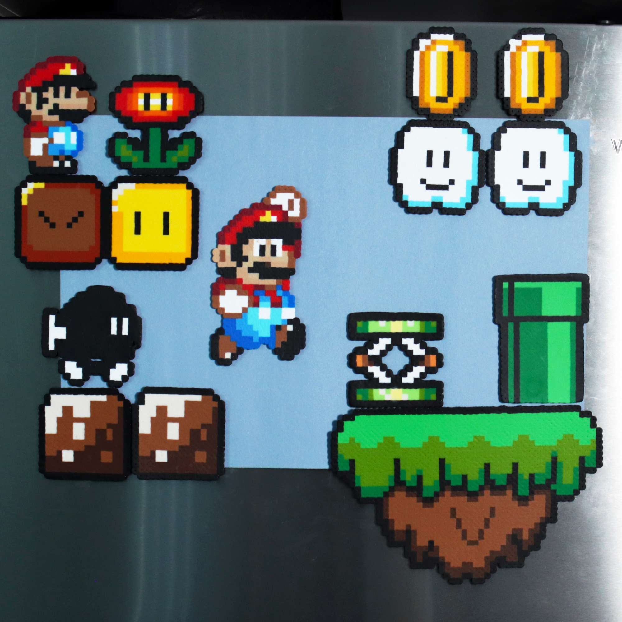 Super Mario Fridge/Desk Magnet Set